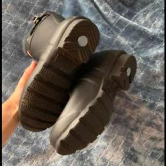 Hunter Black Matte Boots - Picture 3 of 4